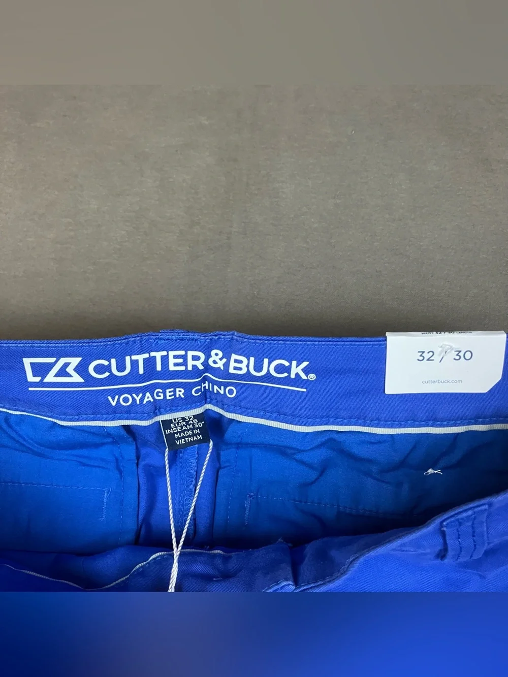 Cutter & Buck Men's Size 32x30 Voyager Blue Chino Golf Pants NWT! New with tags,